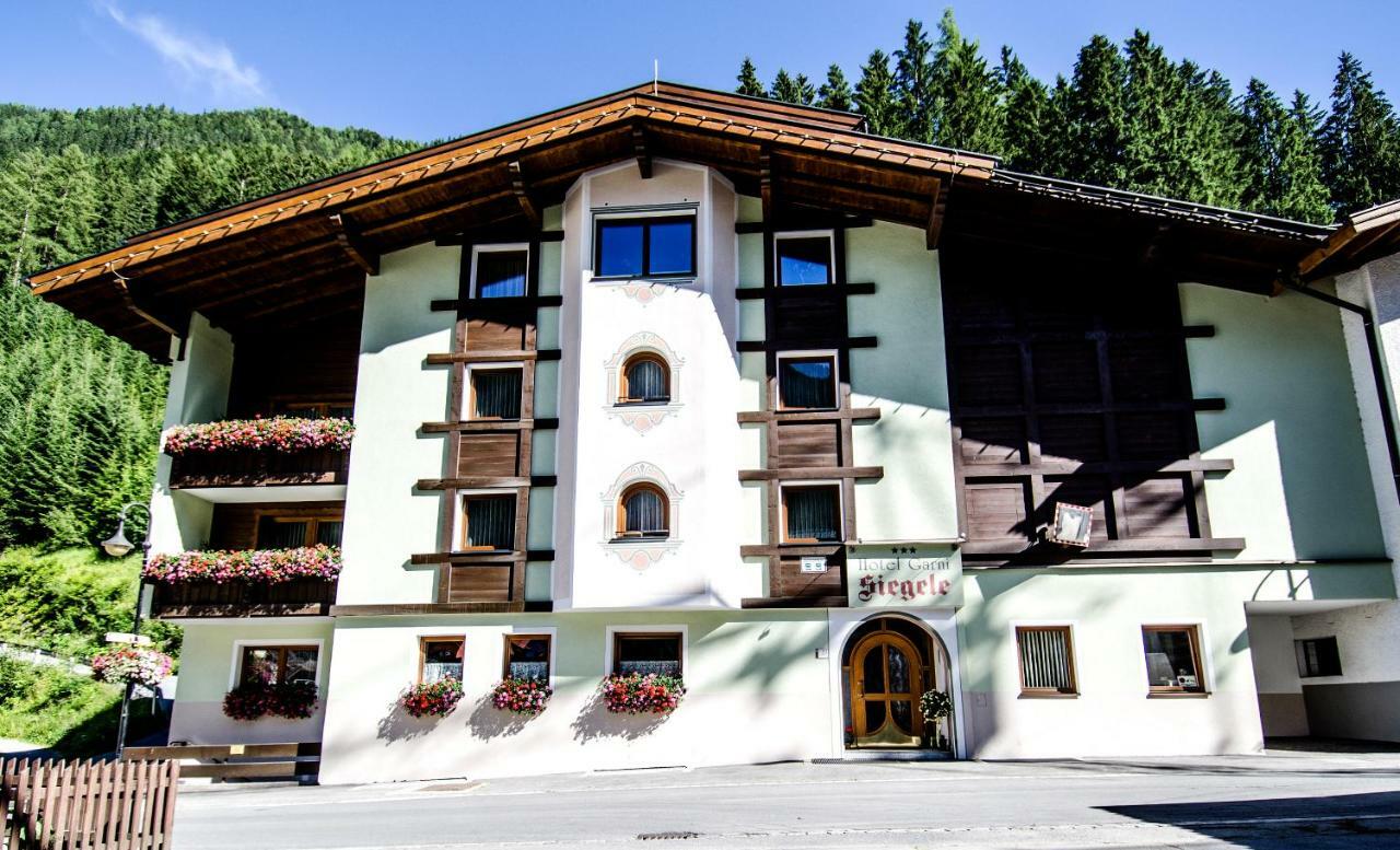 Hotel Garni Siegele - Inklusive Silvretta-Card Premium อิสชเกิล ภายนอก รูปภาพ
